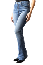 Load image into Gallery viewer, Kimes Ranch Jennifer Mid Wash Jeans