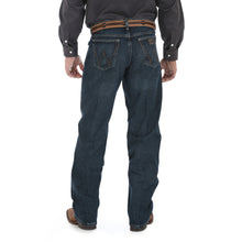 Load image into Gallery viewer, Wrangler 20X Relaxed Fit Competition Men's Jean