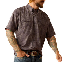 Load image into Gallery viewer, Ariat Ventek Outbound Classic Fit Men&#39;s Shirt
