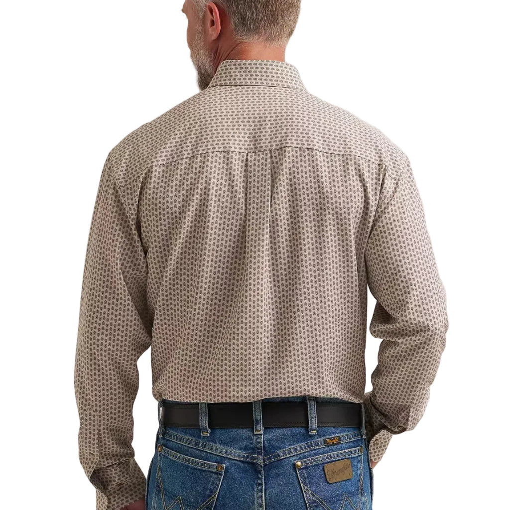 Wrangler George Strait Men's Performance Button Down Shirt