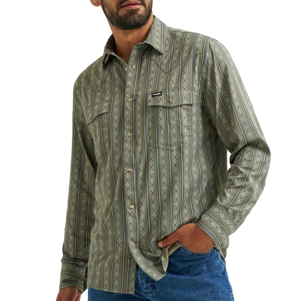 Wrangler ATG Men's Button Down Shirt
