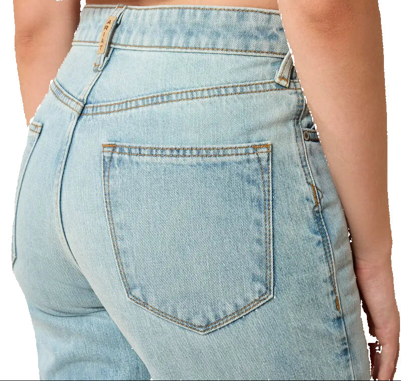 Ariat Ladies' Ultra High Rise Tomboy Relaxed Straight Leg Jeans