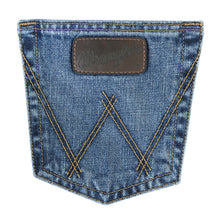 Load image into Gallery viewer, Wrangler 20X Slim Fit Competition Men&#39;s Jean
