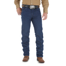 Load image into Gallery viewer, Wrangler Regular Fit Cowboy Cut Men&#39;s Jean
