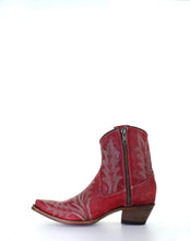 Load image into Gallery viewer, Circle G Red Ladies&#39; Shortie Boot
