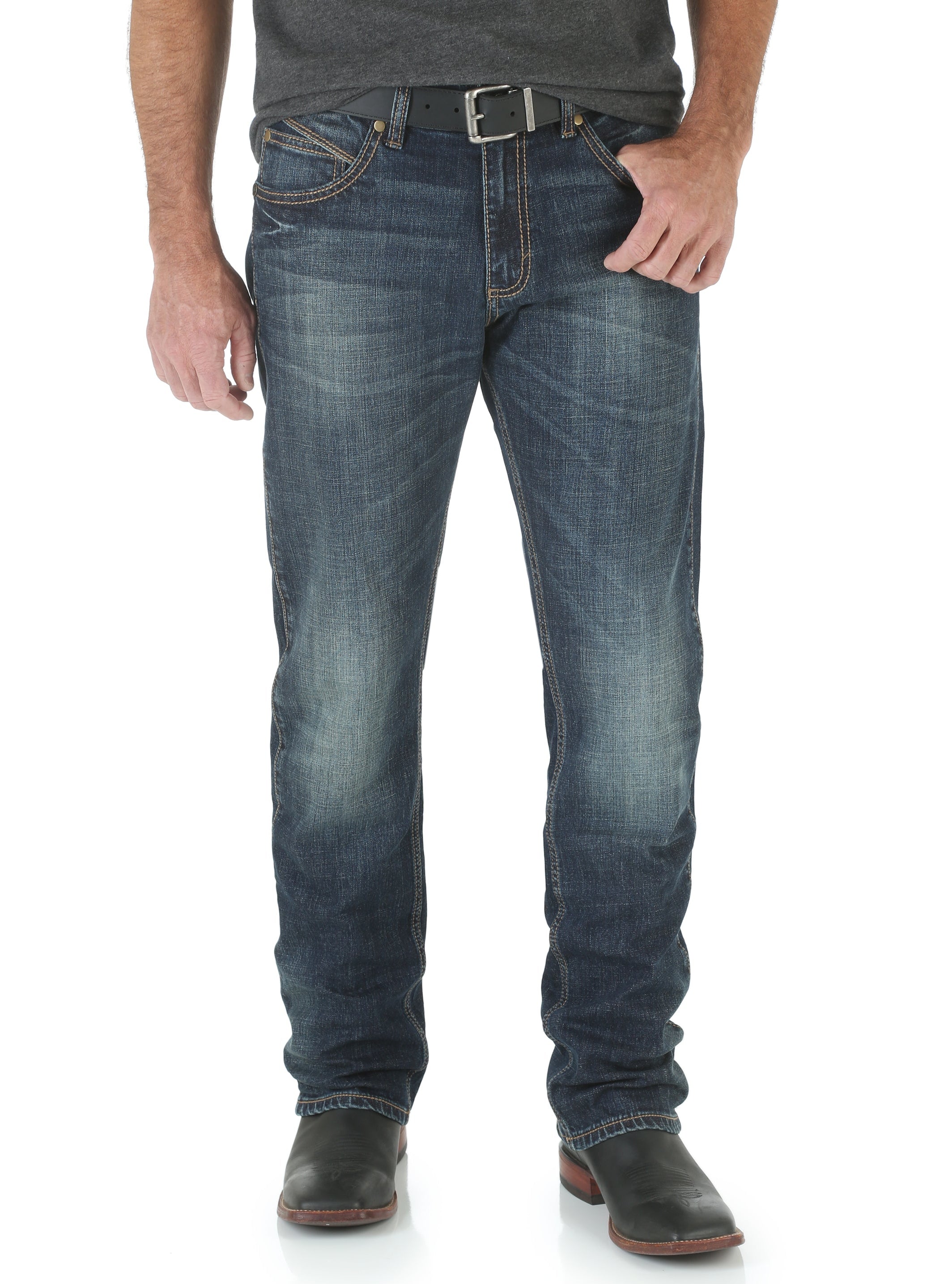 Wrangler Retro Slim Fit Straight Cut Men's Jean