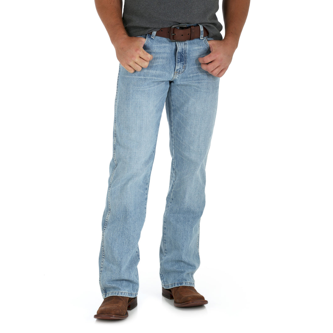 Wrangler Retro Relaxed Fit Boot Cut Men's Jean