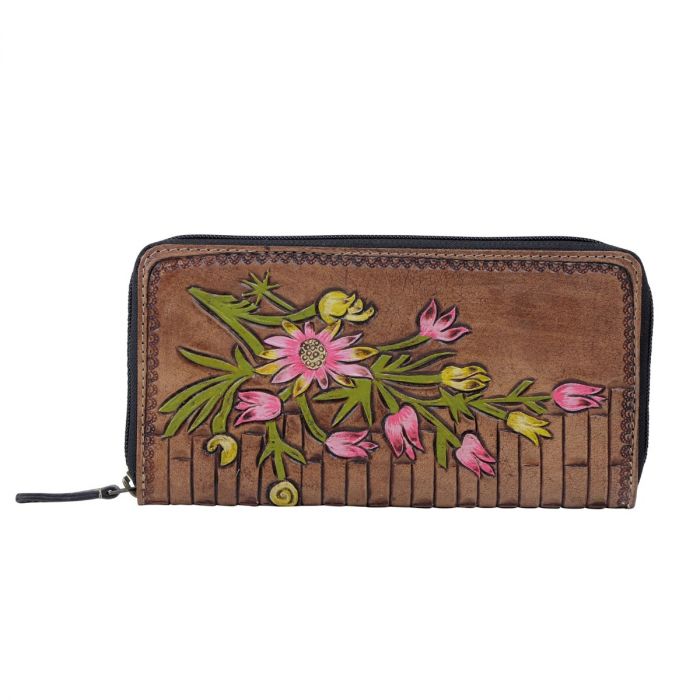 Myra Direction Wallet